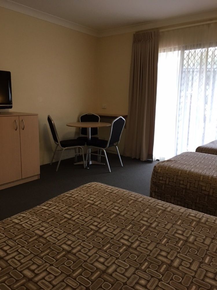 Maclin Lodge Motel Campbelltown Exterior photo
