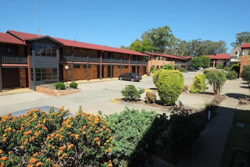 Maclin Lodge Motel Campbelltown Exterior photo